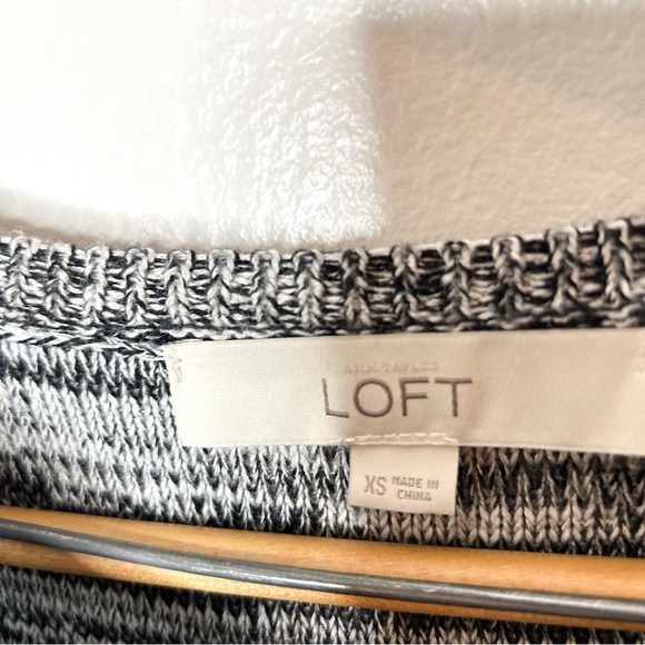 Ann Taylor LOFT Womens Classic Marled Knit Neutral Grey Black Sweater XS - Picture 5 of 8